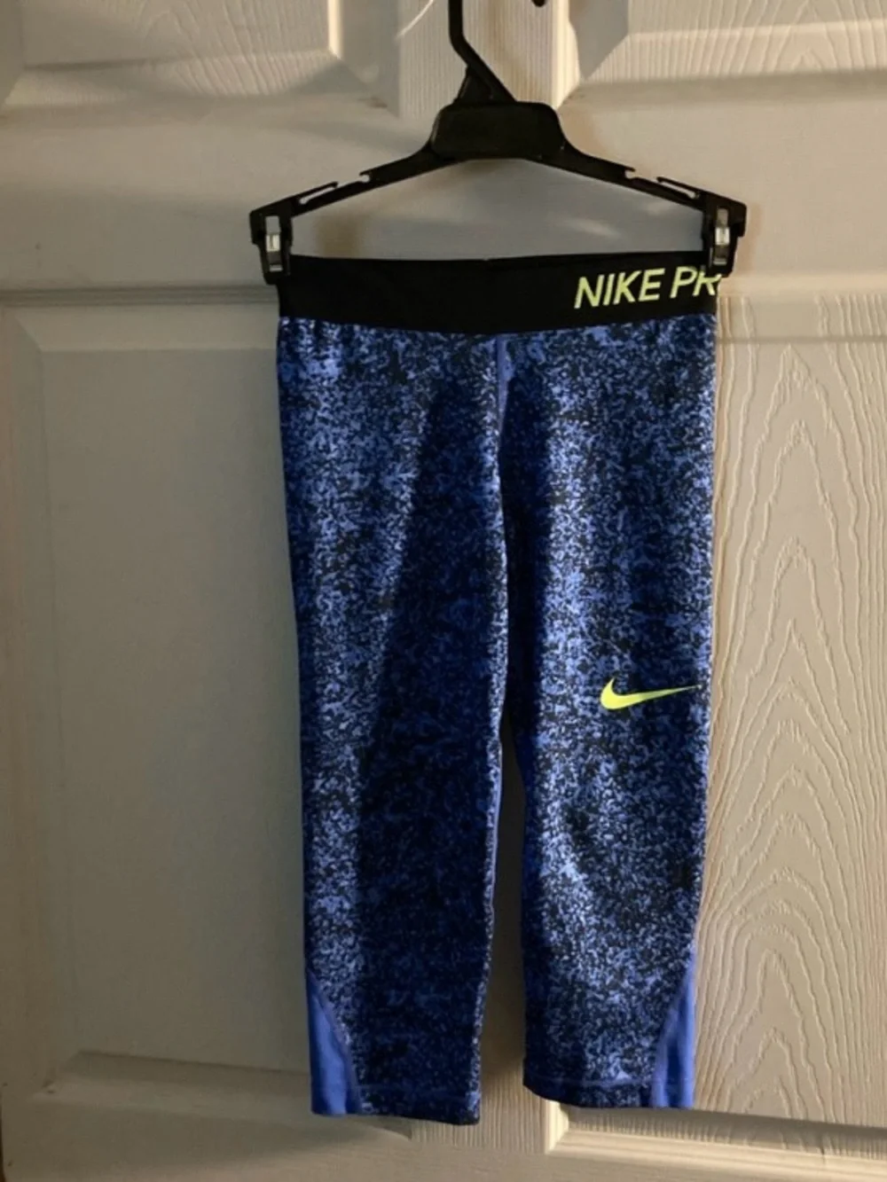 Nike Pro Printed Compression Girls Capri Leggings Size S